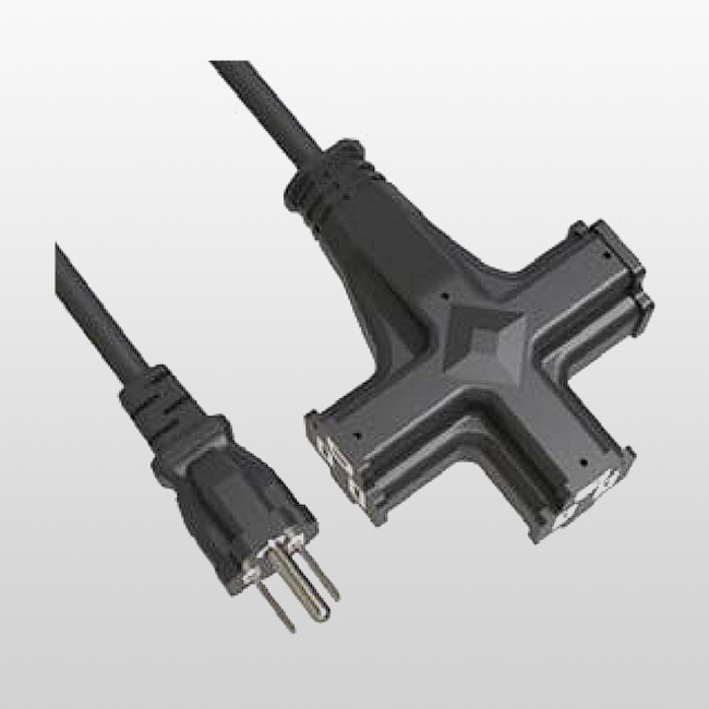 LA004KA/LA520LD Cables de extensión de 3 conductores y 3 salidas 5-15P 15A 125V~