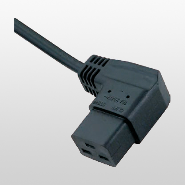 LA010F C19 Conector para equipos Clase I para condiciones de frío